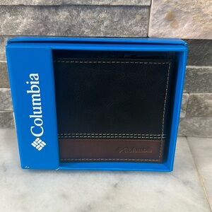 Columbia Embroidered Leather Black/Brown Multi-card Men's  Wallet